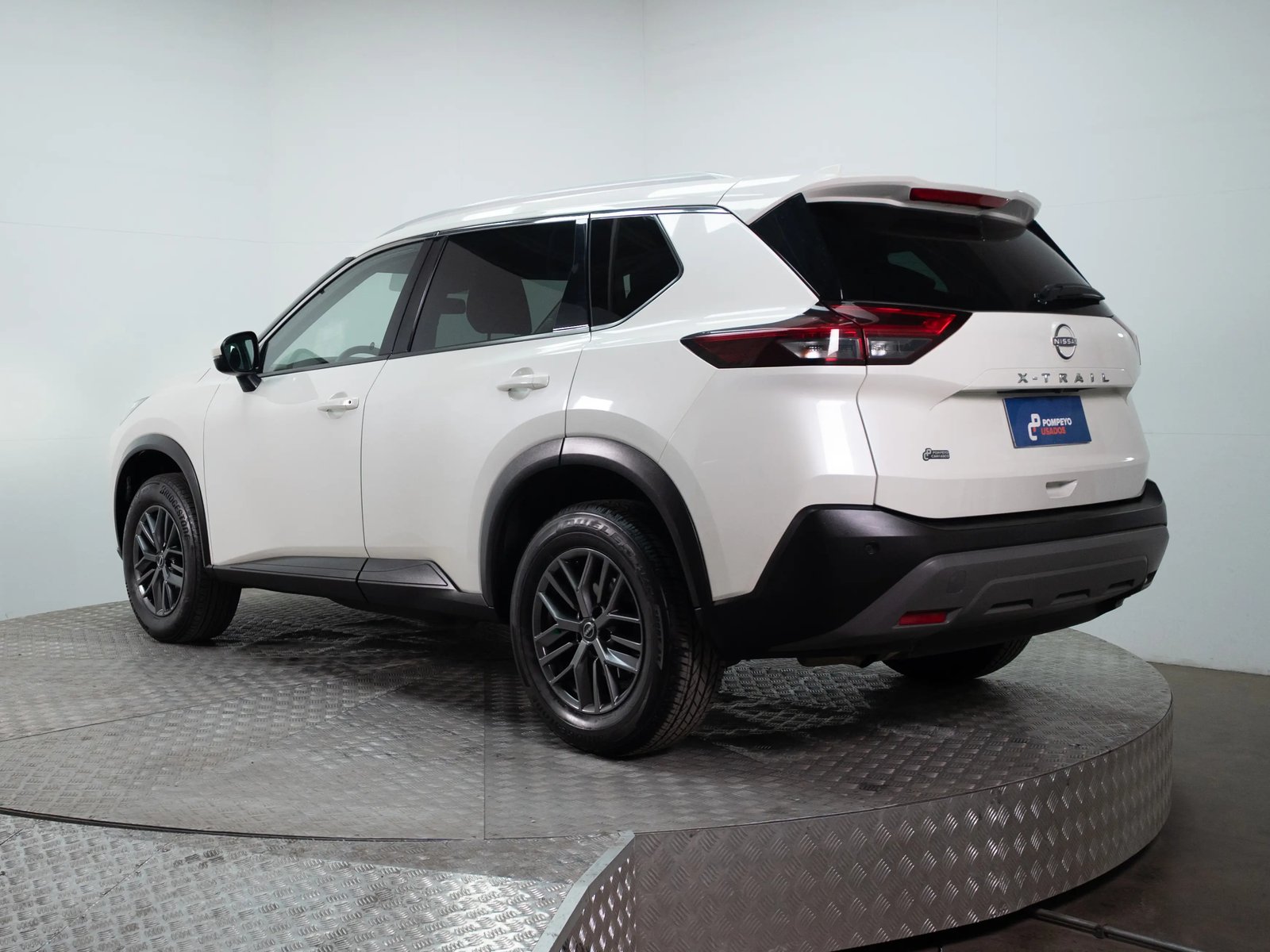Nissan X-TRAIL 2023 - Foto 5 de 19