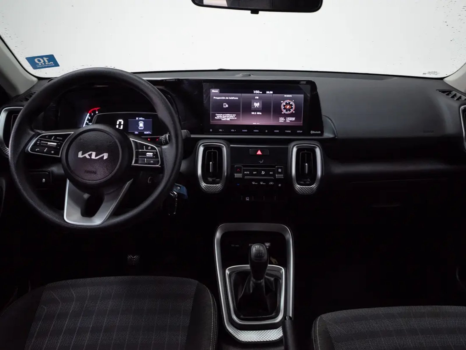 Kia SONET 2023 - Imagen 15 de 20