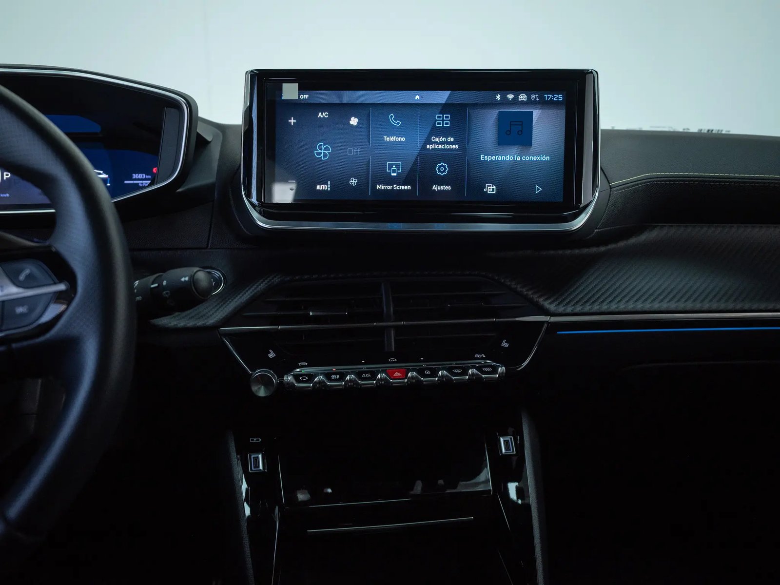 PEUGEOT 2008 2025 - Imagen 13 de 18