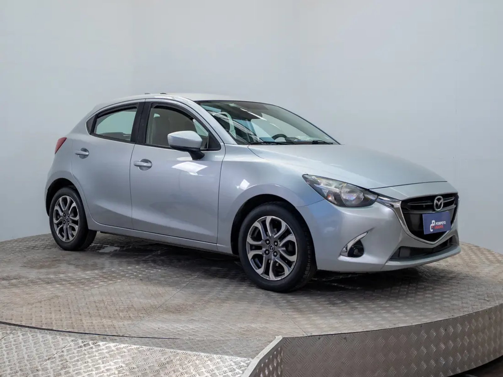 Mazda 2 2019 - Imagen 9 de 20