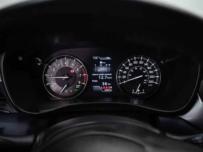 Suzuki BALENO 2023 - Imagen 13 de 20