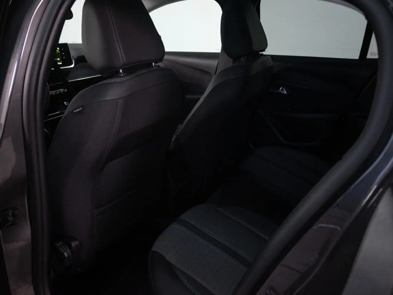 Peugeot 208 2024 - Imagen 14 de 19