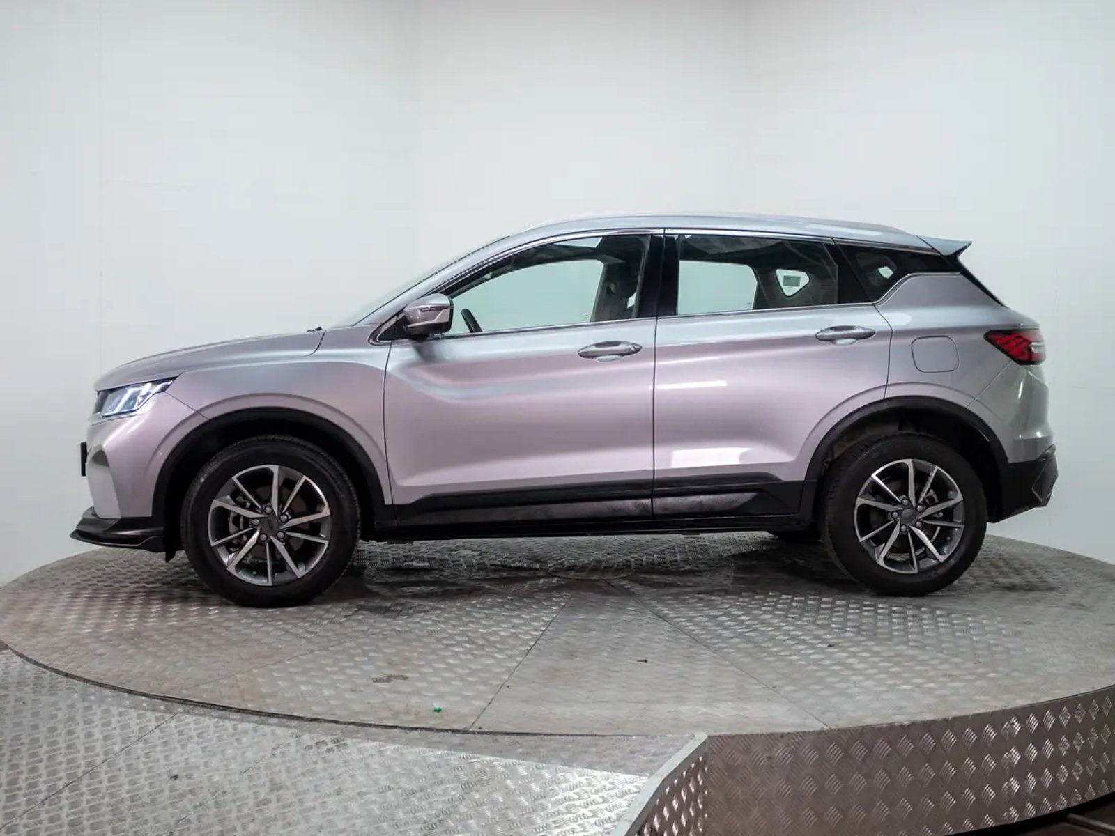 Geely COOLRAY 2023 - Foto 4 de 19