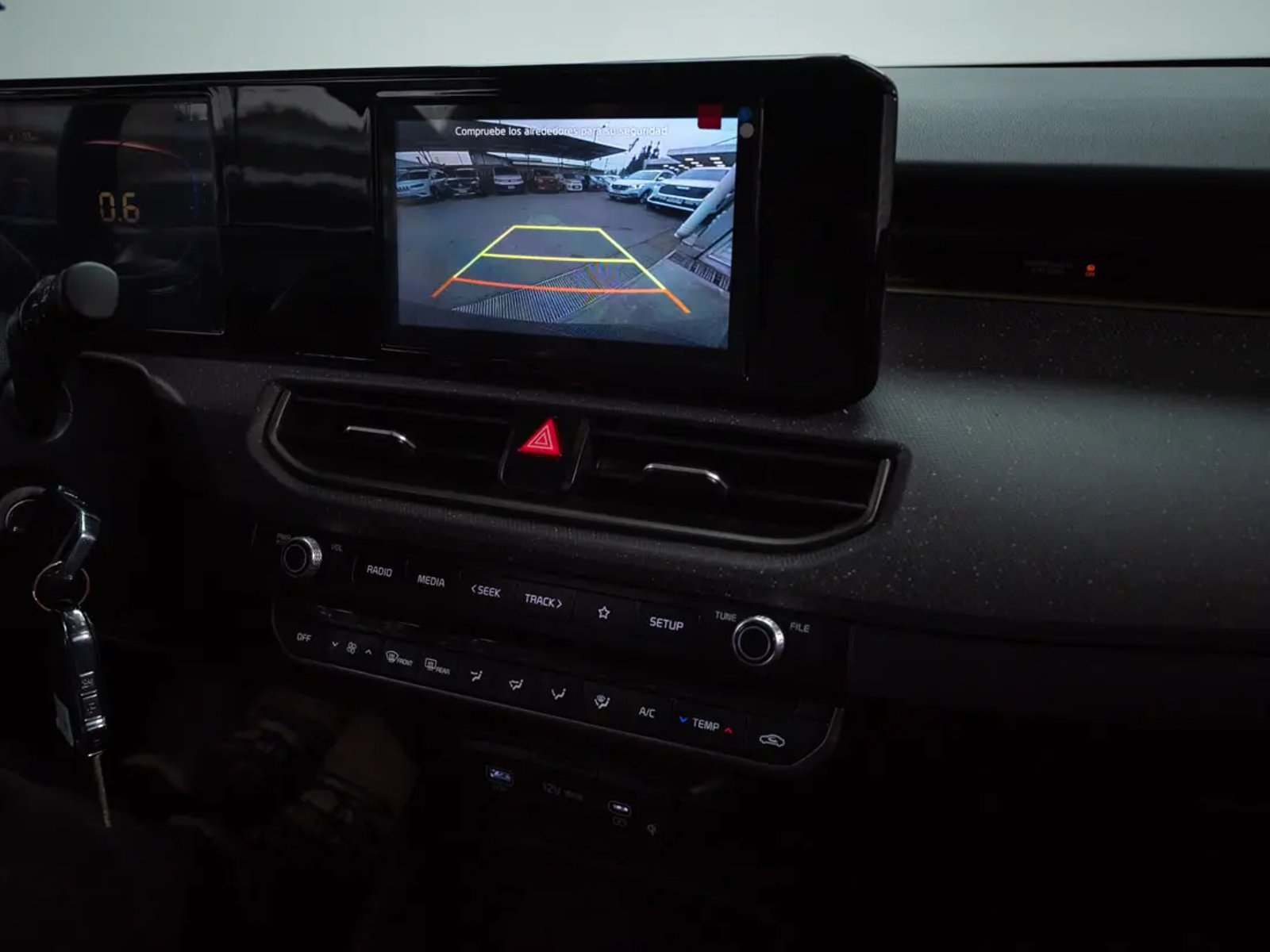 Kia K3 2024 - Imagen 14 de 18