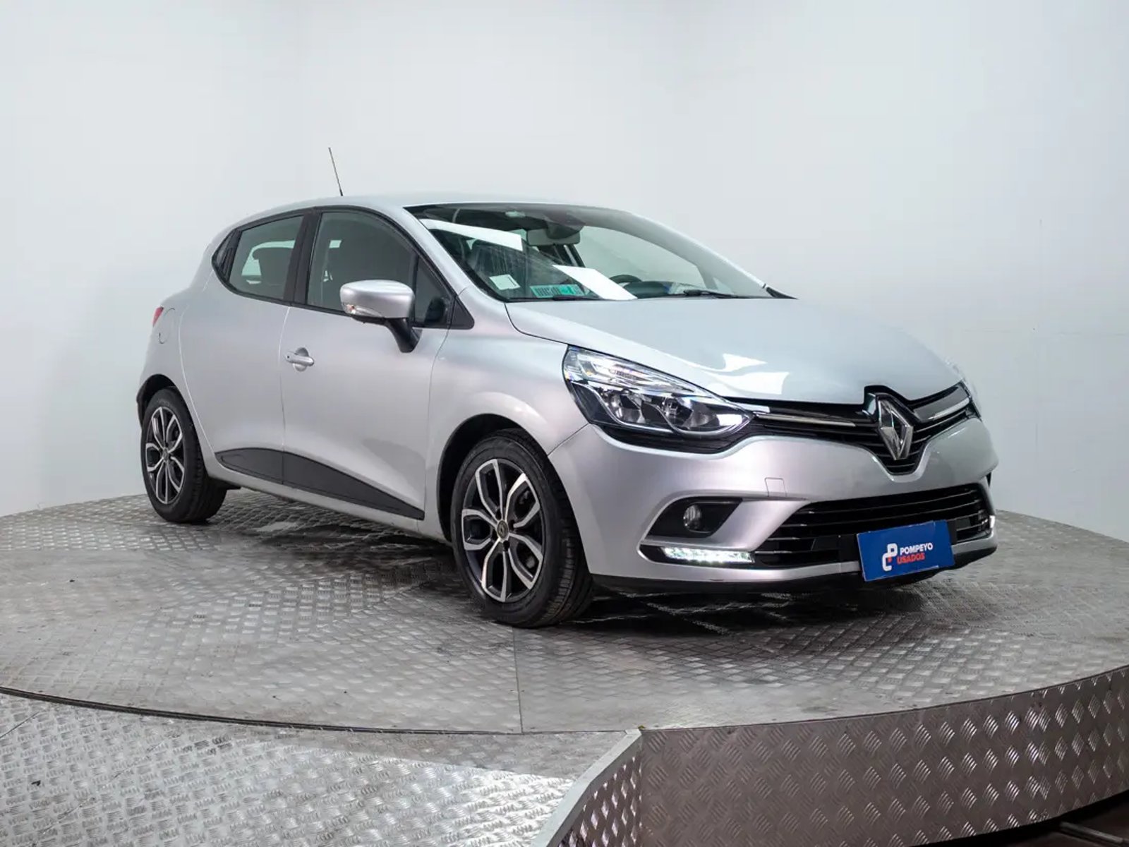 RENAULT CLIO 2017 - Imagen 12 de 18