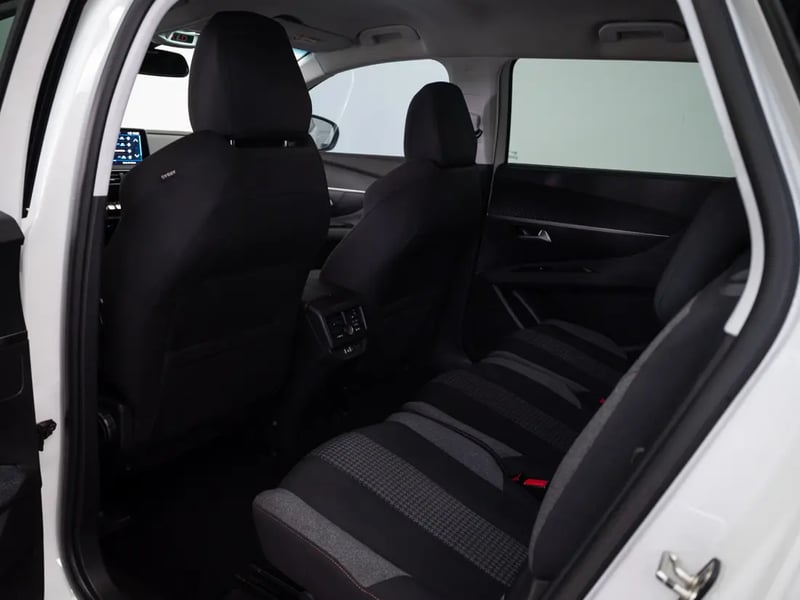 Peugeot 5008 2021 - Imagen 14 de 20