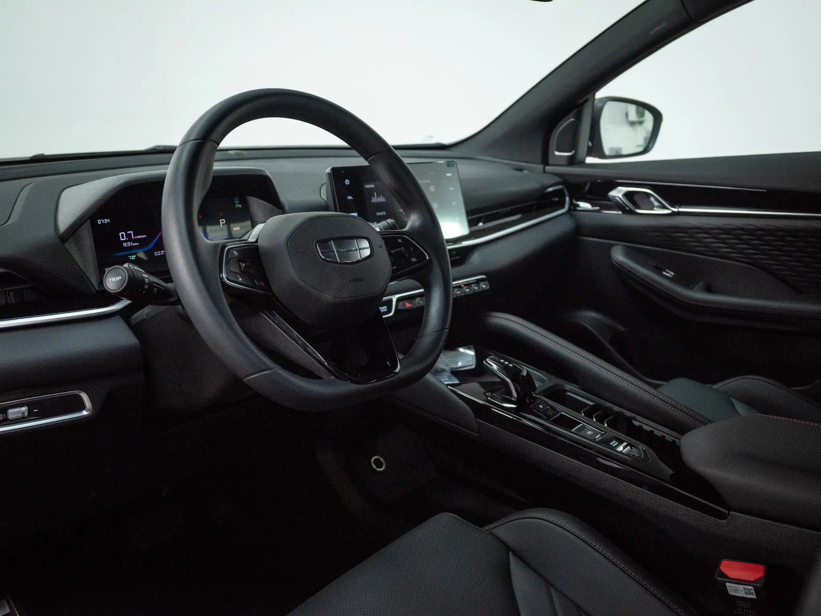 GEELY COOLRAY 2026 - Imagen 14 de 16