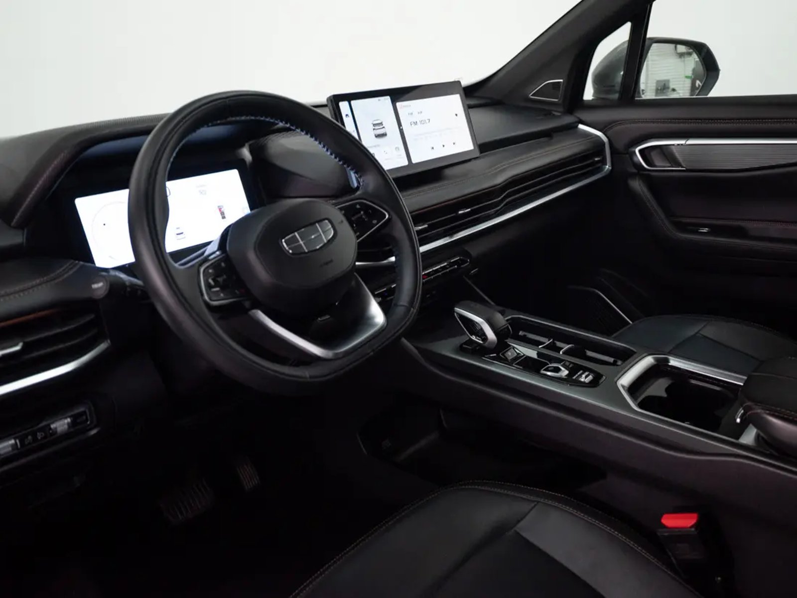 Geely OKAVANGO 2025 - Imagen 11 de 20