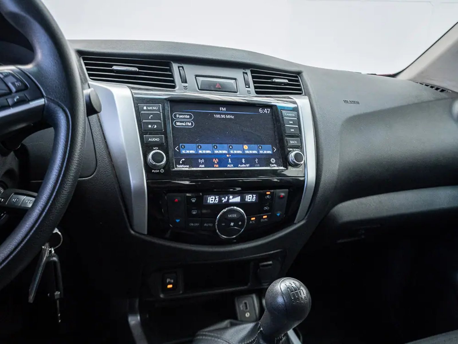 NISSAN NAVARA 2024 - Imagen 11 de 16