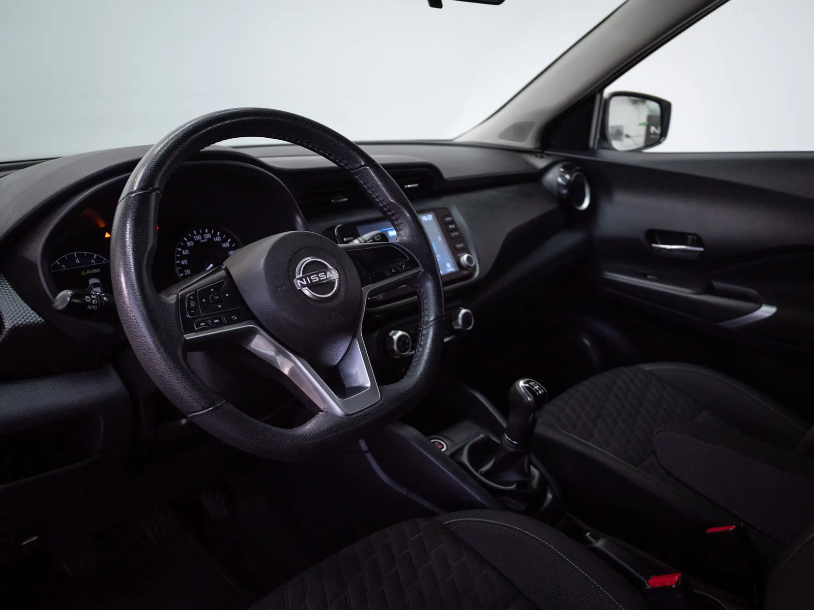 NISSAN KICKS 2023 - Imagen 12 de 20
