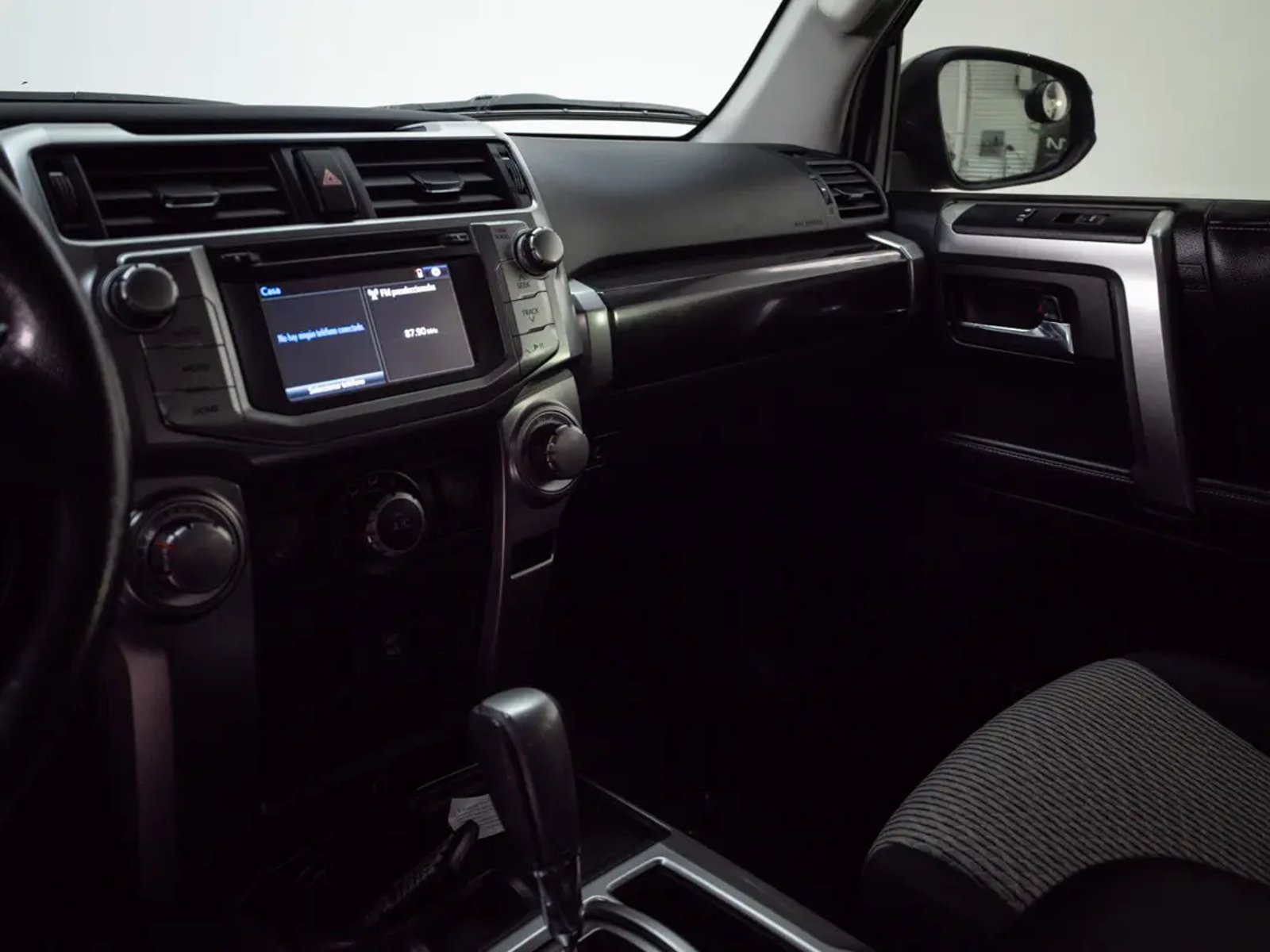 Toyota 4 RUNNER 2018 - Imagen 12 de 20