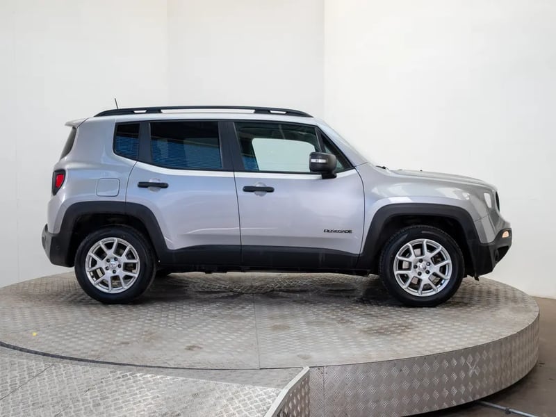 Jeep RENEGADE 2023 - Imagen 8 de 19
