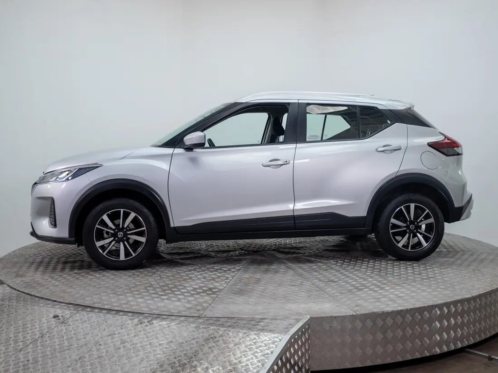 Nissan KICKS 2021 - Imagen 4 de 18