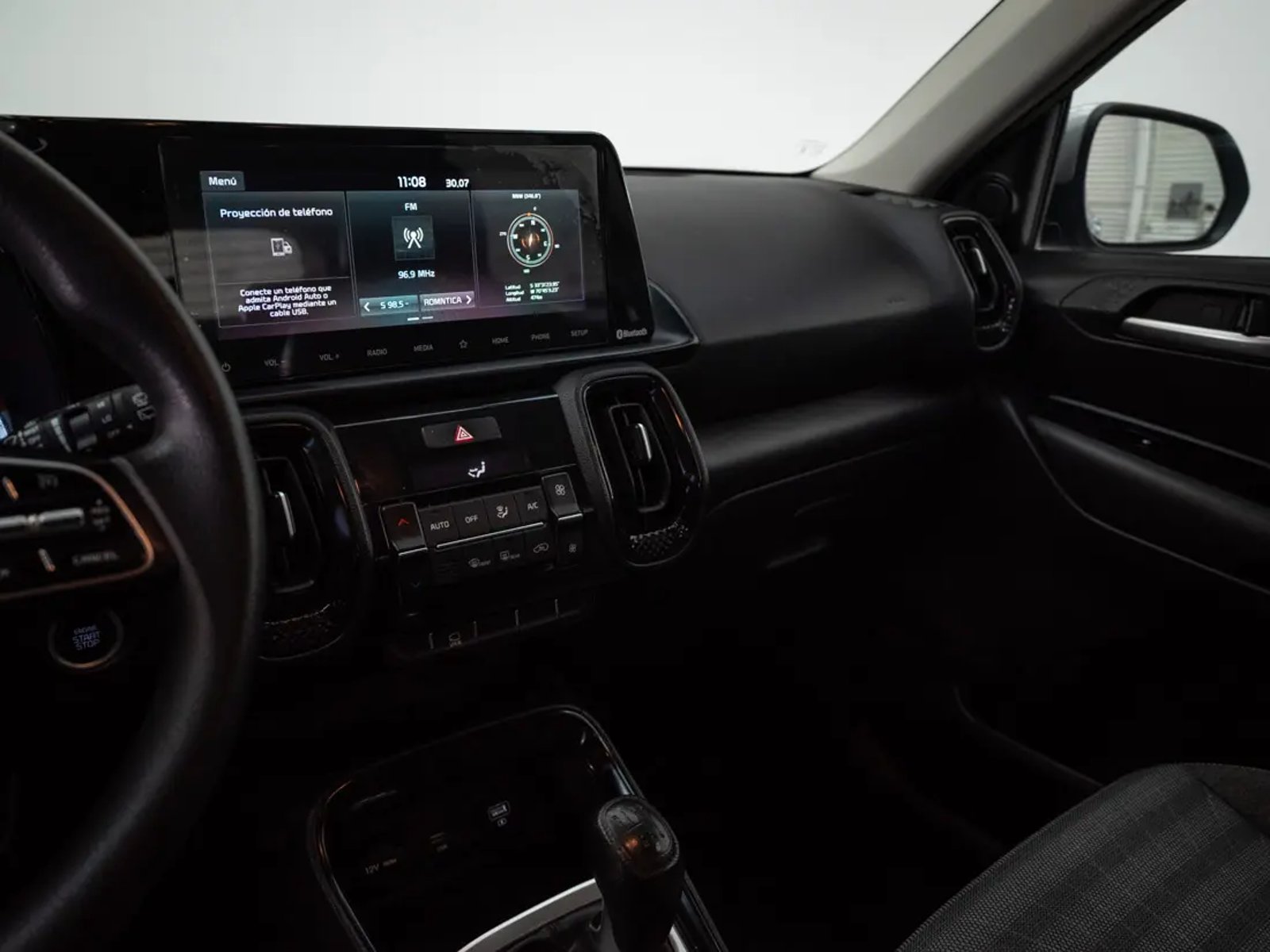 Kia SONET 2023 - Imagen 12 de 20