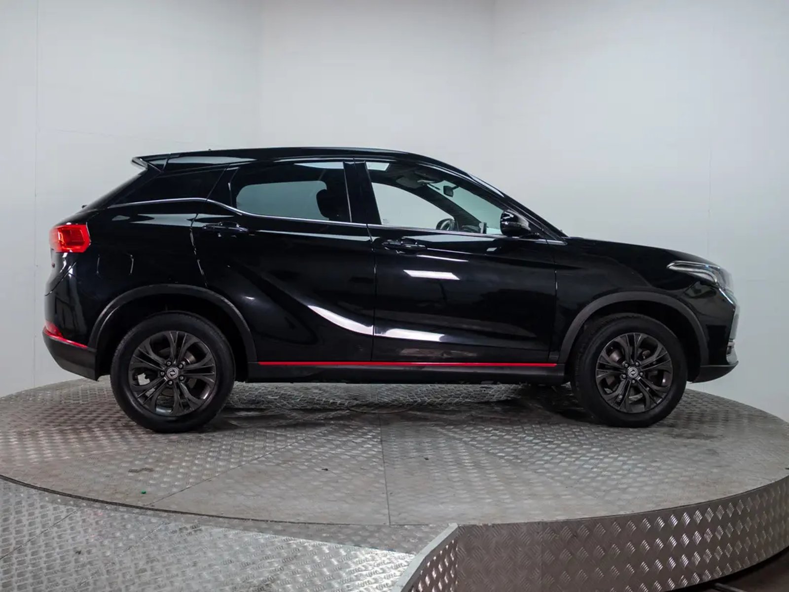 DFSK SUV 500 2023 - Imagen 8 de 18