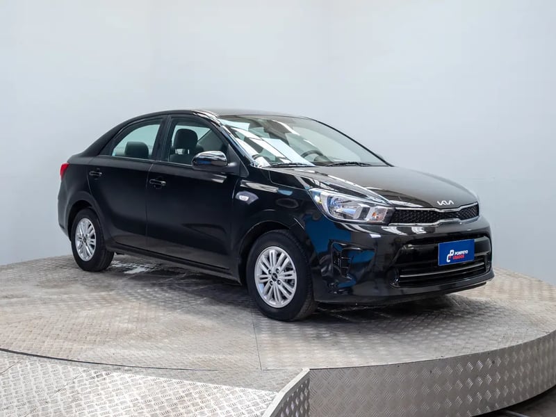 Kia SOLUTO 2024