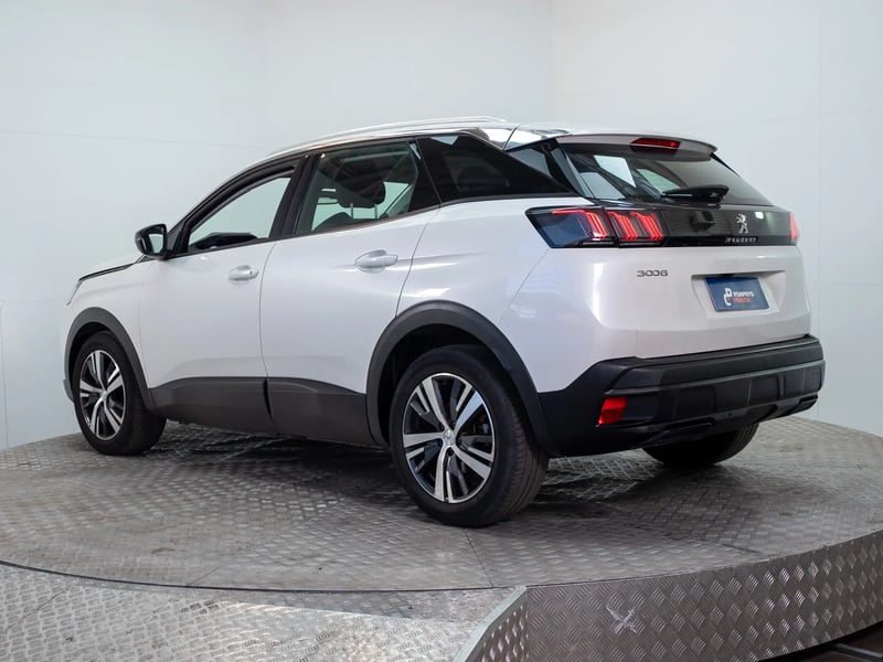 Peugeot 3008 2022 - Imagen 8 de 18