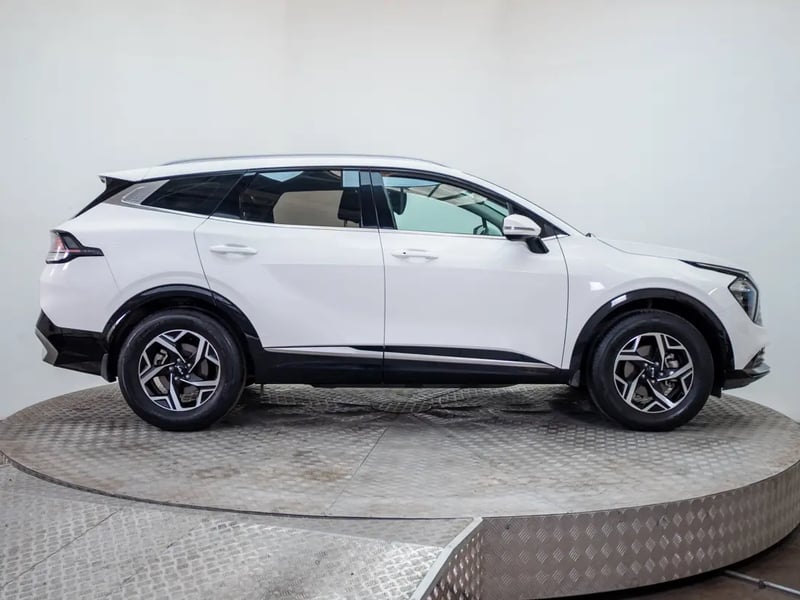 Kia SPORTAGE 2023 - Imagen 8 de 20
