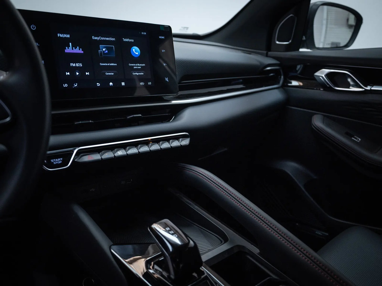 GEELY COOLRAY 2026 - Imagen 18 de 19