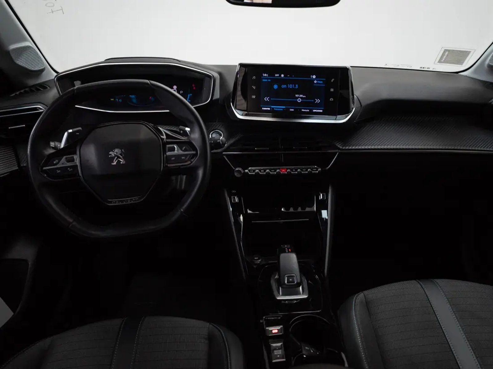 Peugeot 208 2022 - Imagen 16 de 20