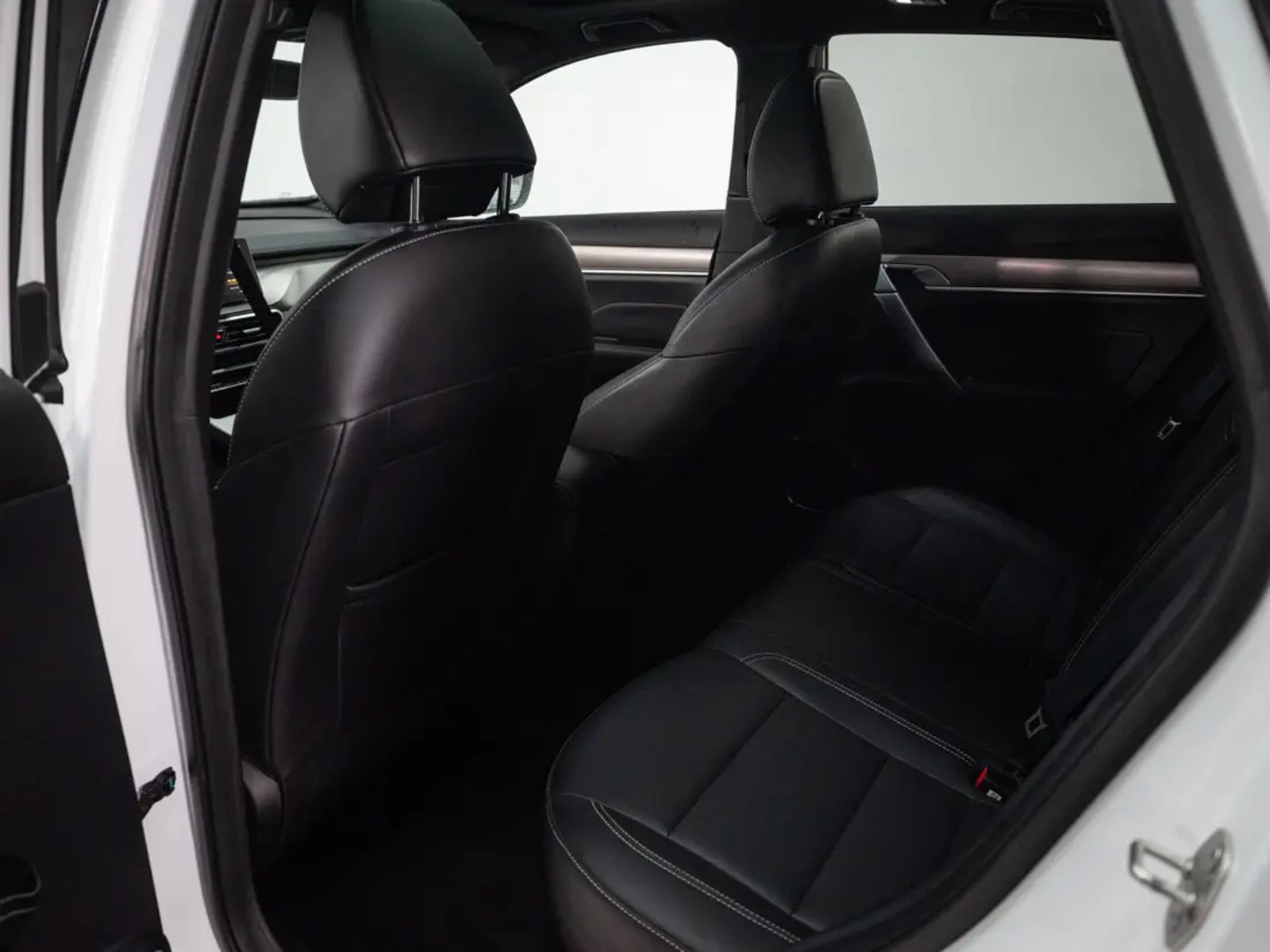 Geely COOLRAY 2023 - Imagen 14 de 20