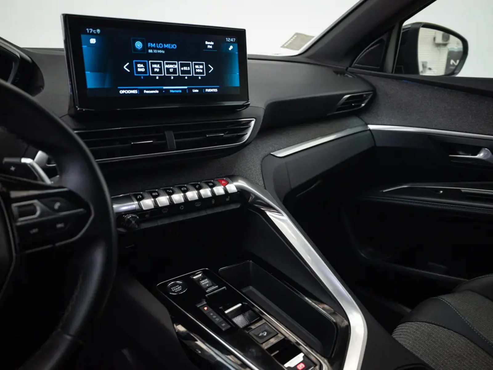 Peugeot 3008 2023 - Imagen 12 de 20