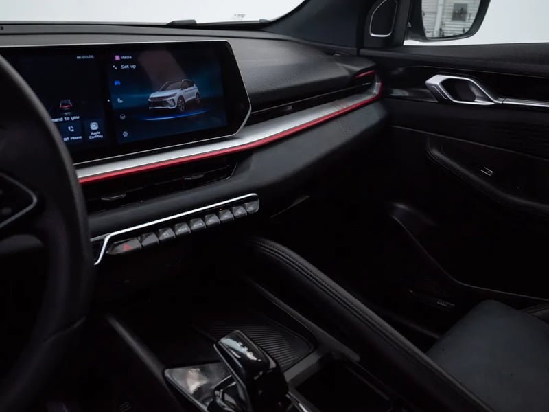 Geely COOLRAY 2025 - Imagen 12 de 19