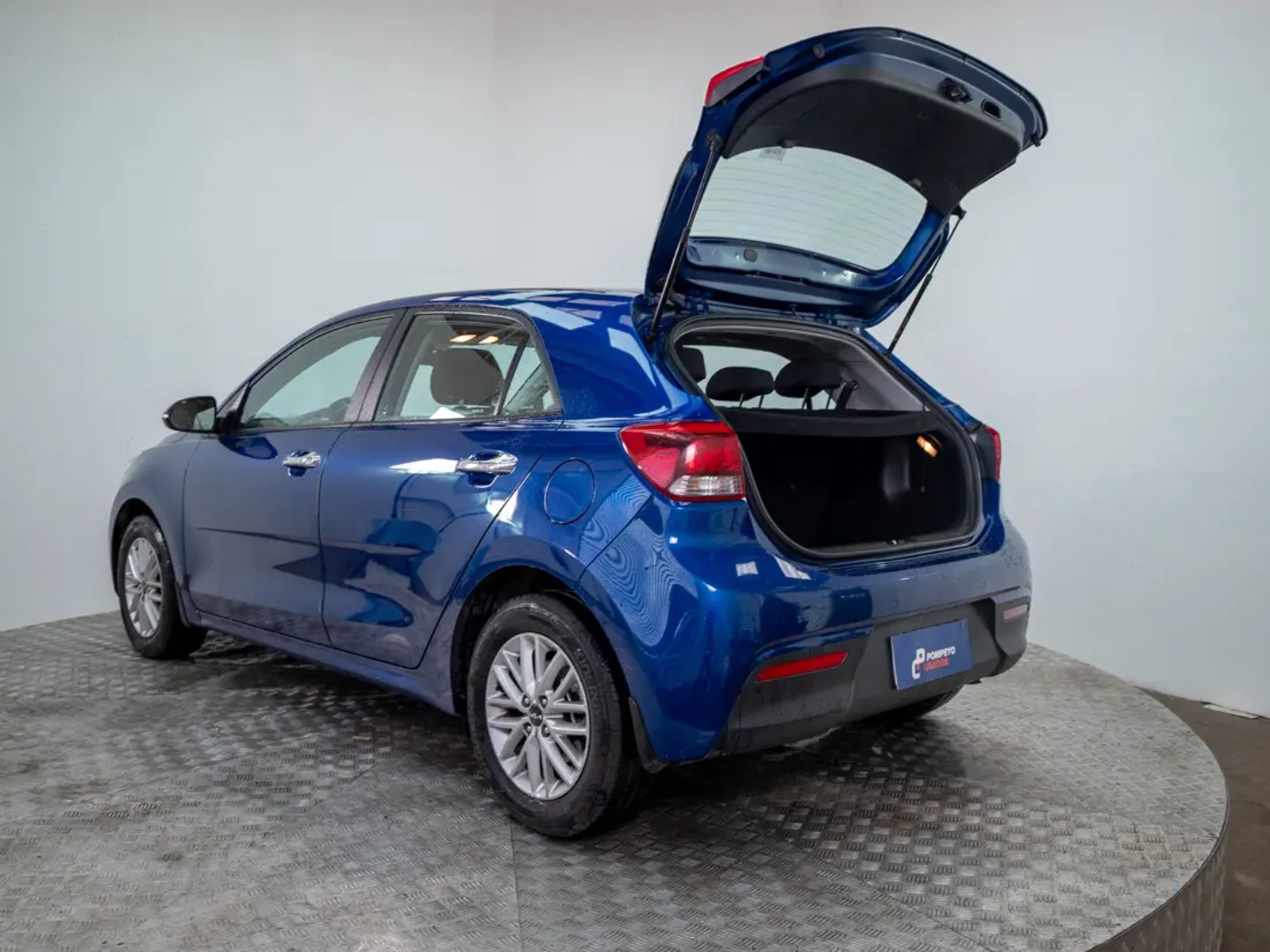 Kia RIO 5 2024 - Imagen 10 de 20