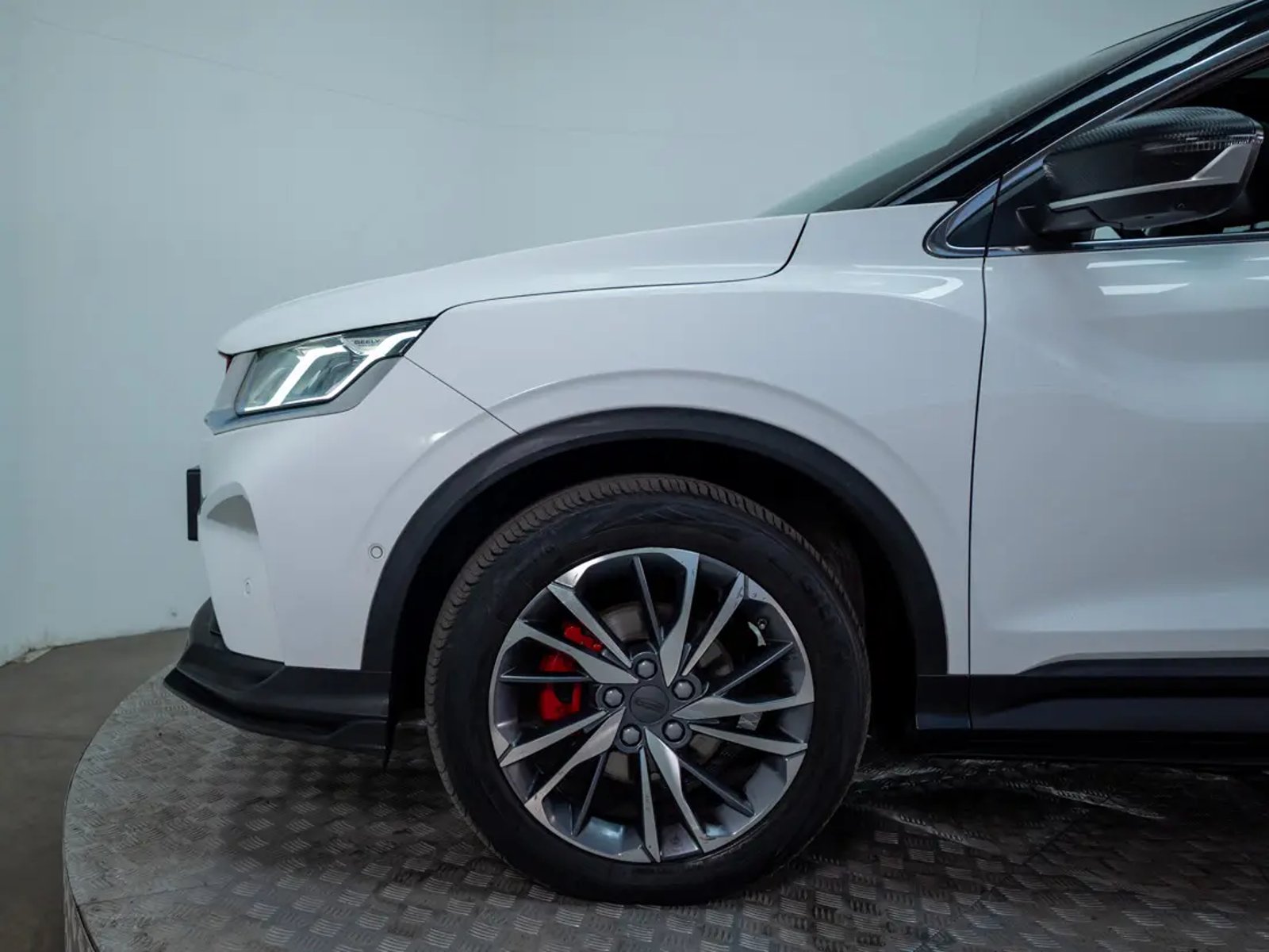 GEELY COOLRAY 2023 - Imagen 12 de 20