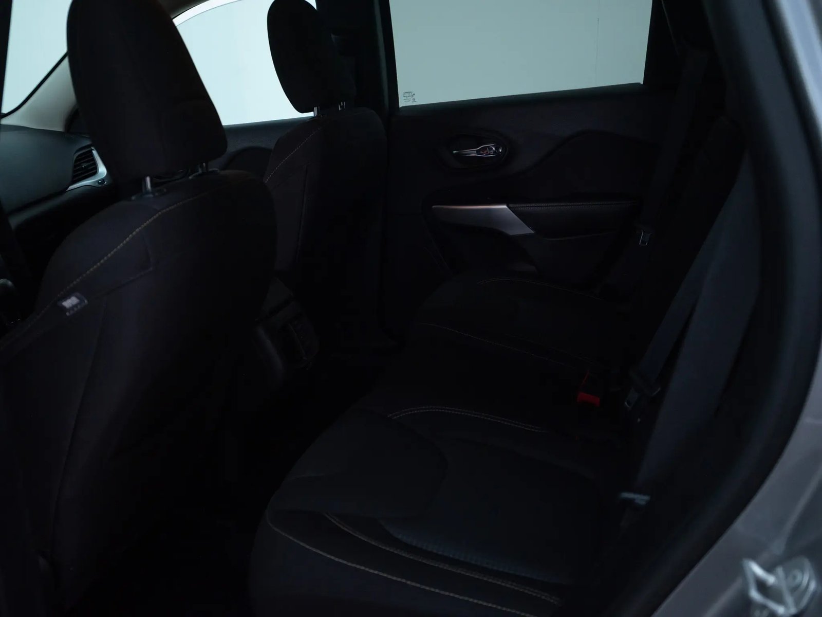 Jeep CHEROKEE 2018 - Imagen 10 de 16