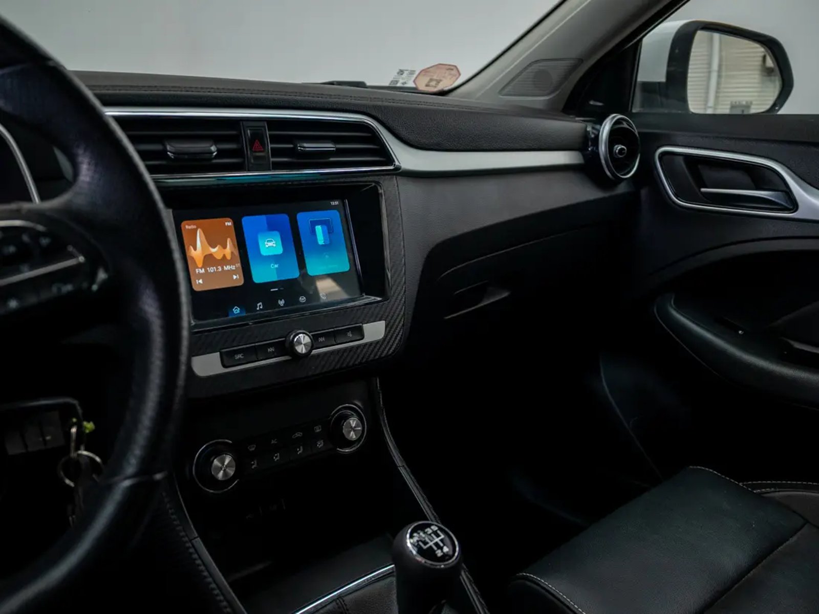 MG ZS 2023 - Imagen 12 de 18