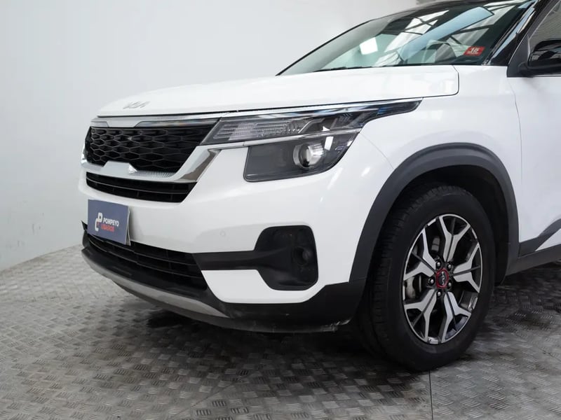 Kia SELTOS 2022 - Imagen 17 de 19