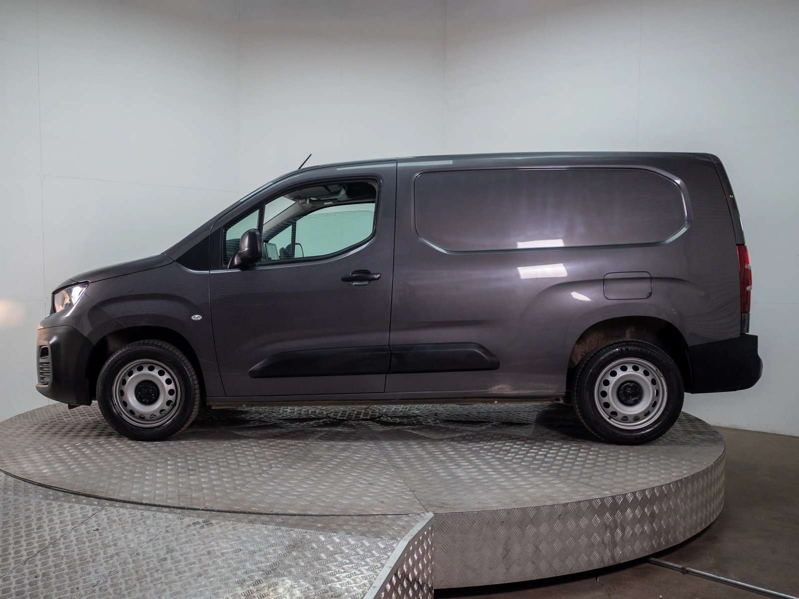 Peugeot PARTNER 2024 - Foto 4 de 16