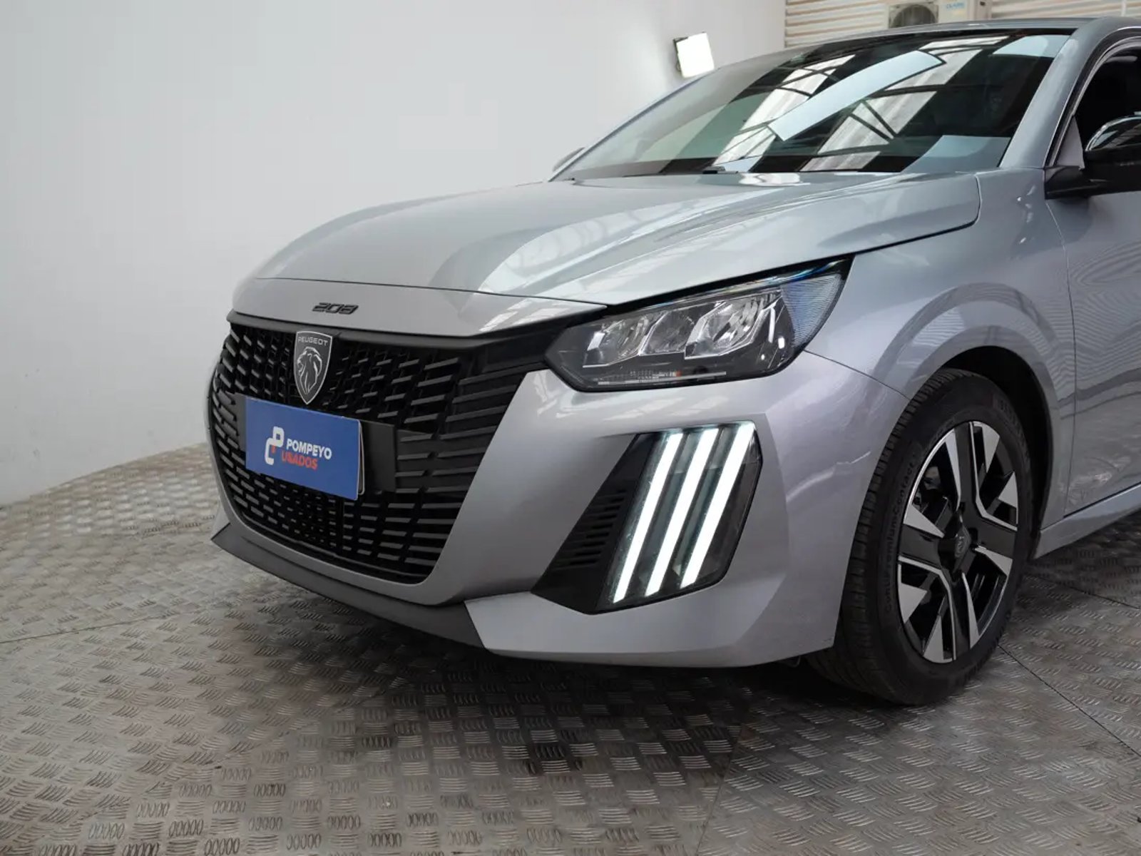 Peugeot 208 2025 - Imagen 18 de 19