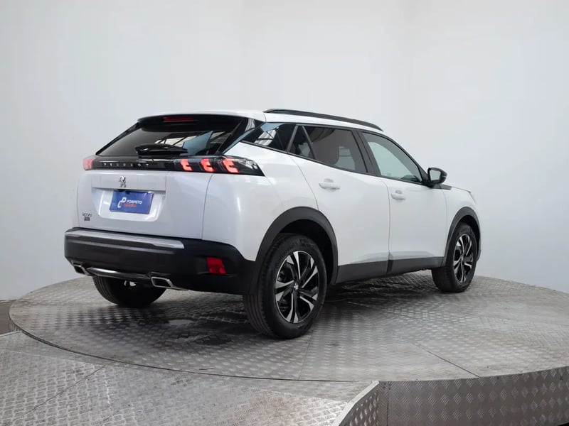 Peugeot 2008 2023 - Imagen 7 de 20