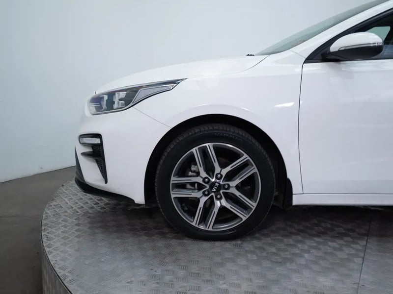 Kia CERATO 2019 - Imagen 17 de 19