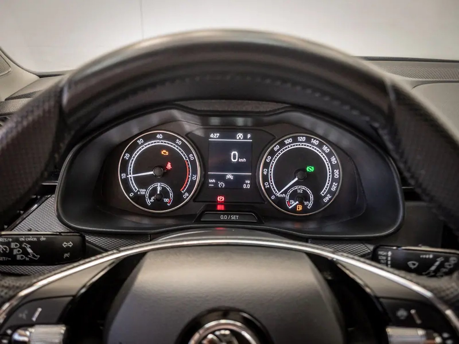 SKODA KAMIQ 2023 - Imagen 14 de 17