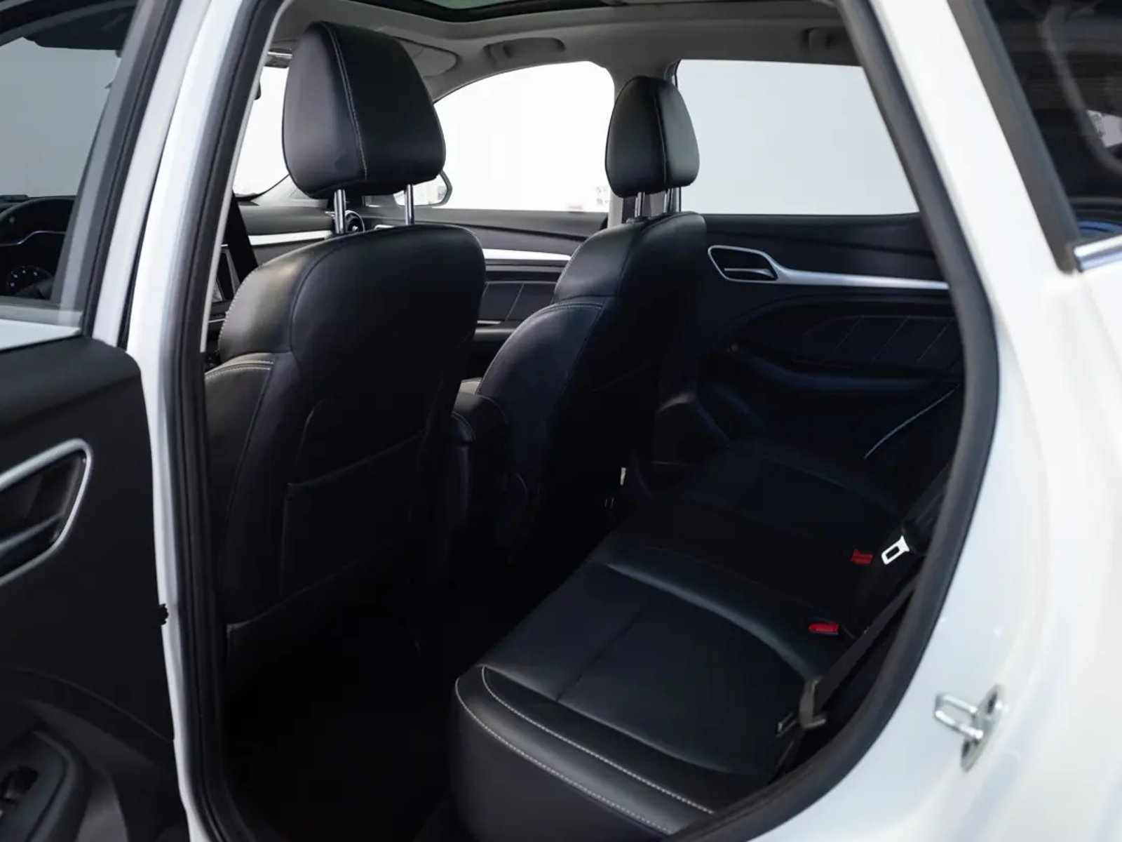 MG ZS 2023 - Imagen 14 de 20