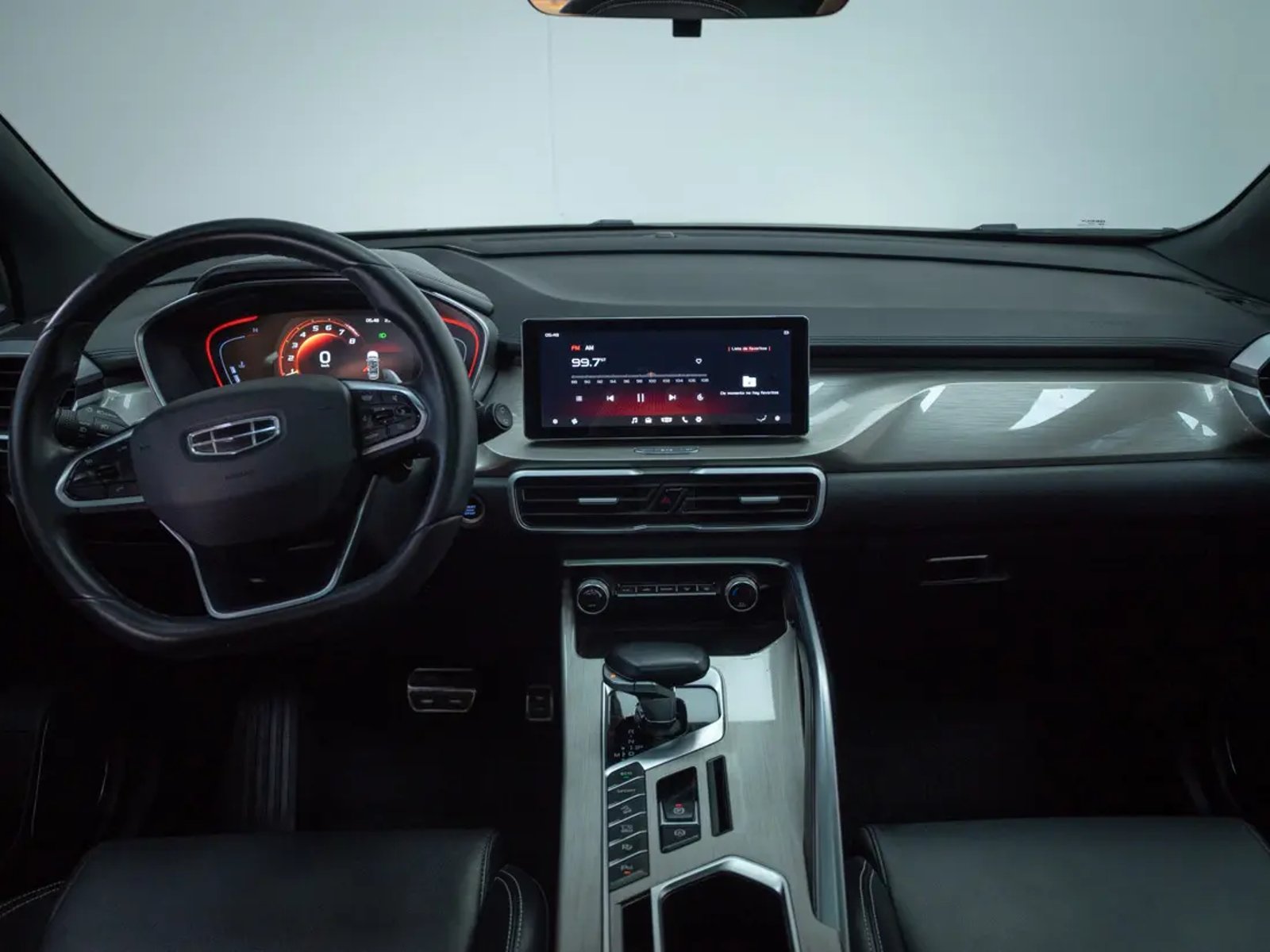 GEELY COOLRAY 2023 - Imagen 17 de 20