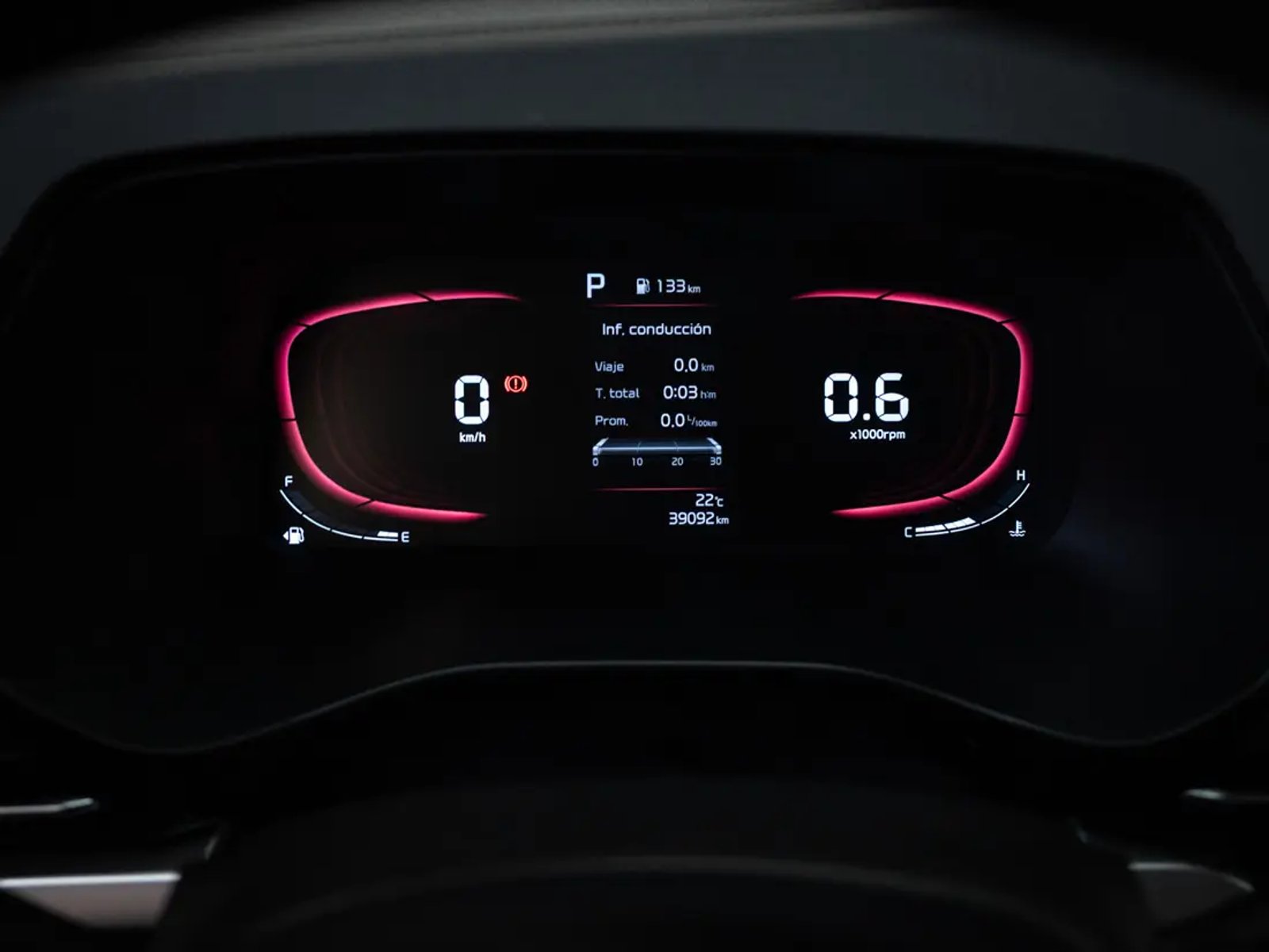 Kia CARENS 2023 - Imagen 13 de 20