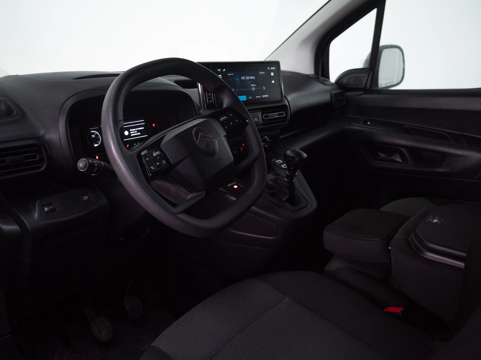 CITROËN BERLINGO 2025 - Imagen 15 de 16