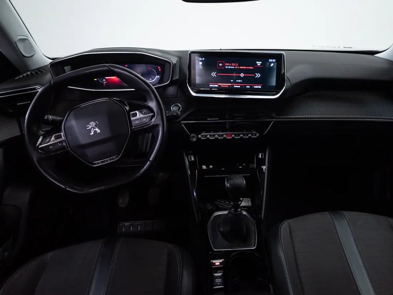 Peugeot 2008 2021 - Imagen 16 de 20