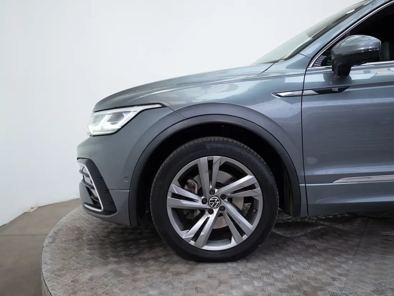 Volkswagen TIGUAN 2023 - Imagen 18 de 20