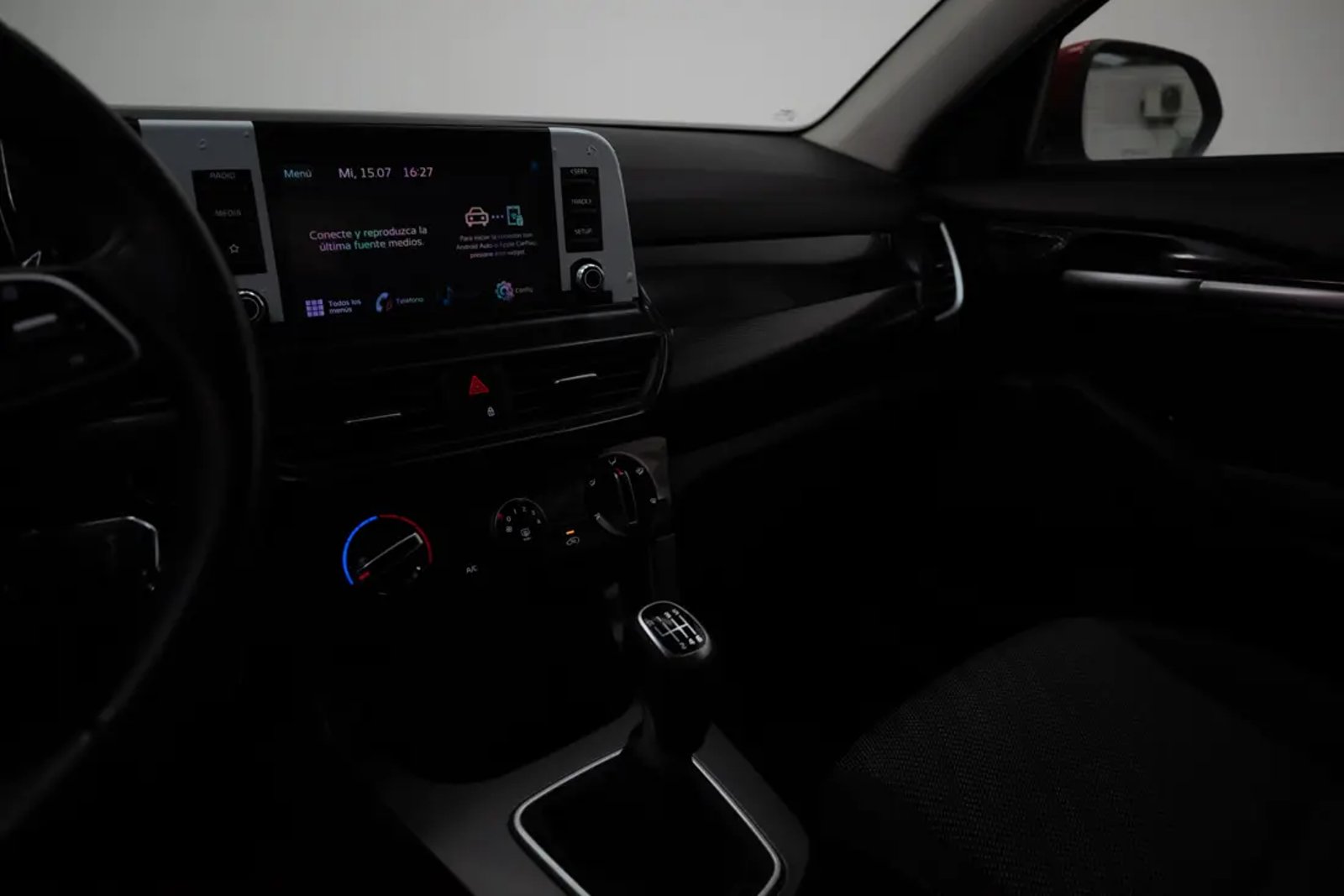 Kia SELTOS 2024 - Imagen 12 de 19