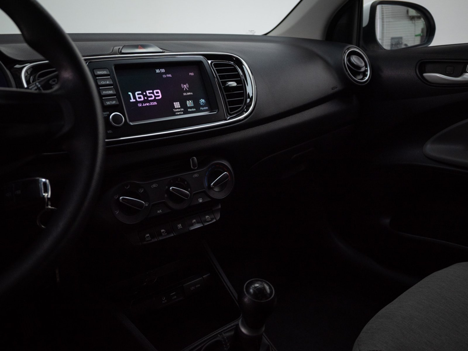 KIA SOLUTO 2023 - Imagen 18 de 18