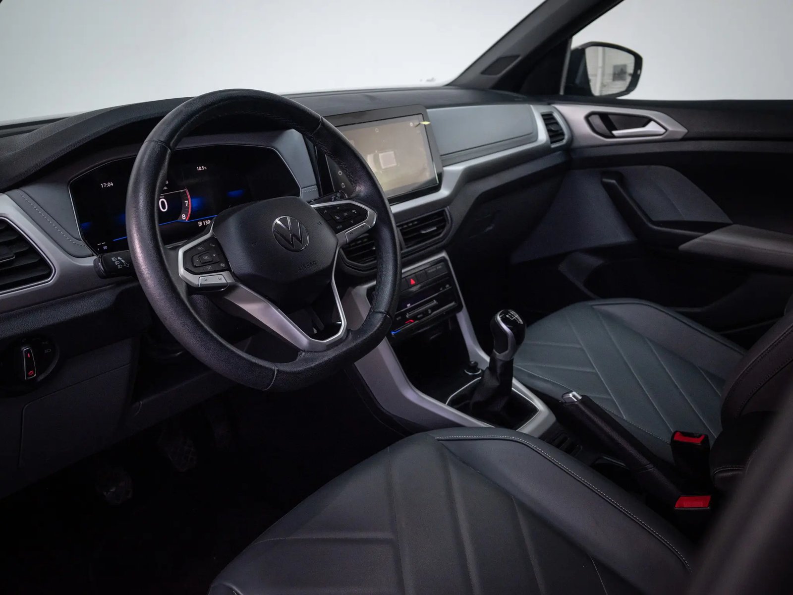 VOLKSWAGEN T-CROSS 2025 - Imagen 11 de 20