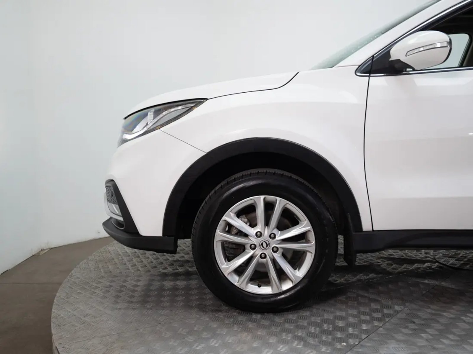 DFSK SUV 580 2023 - Imagen 18 de 20
