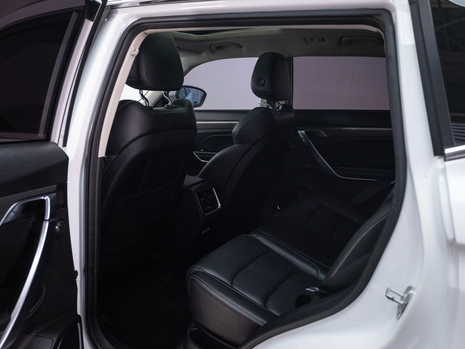 Geely AZKARRA 2022 - Imagen 14 de 20
