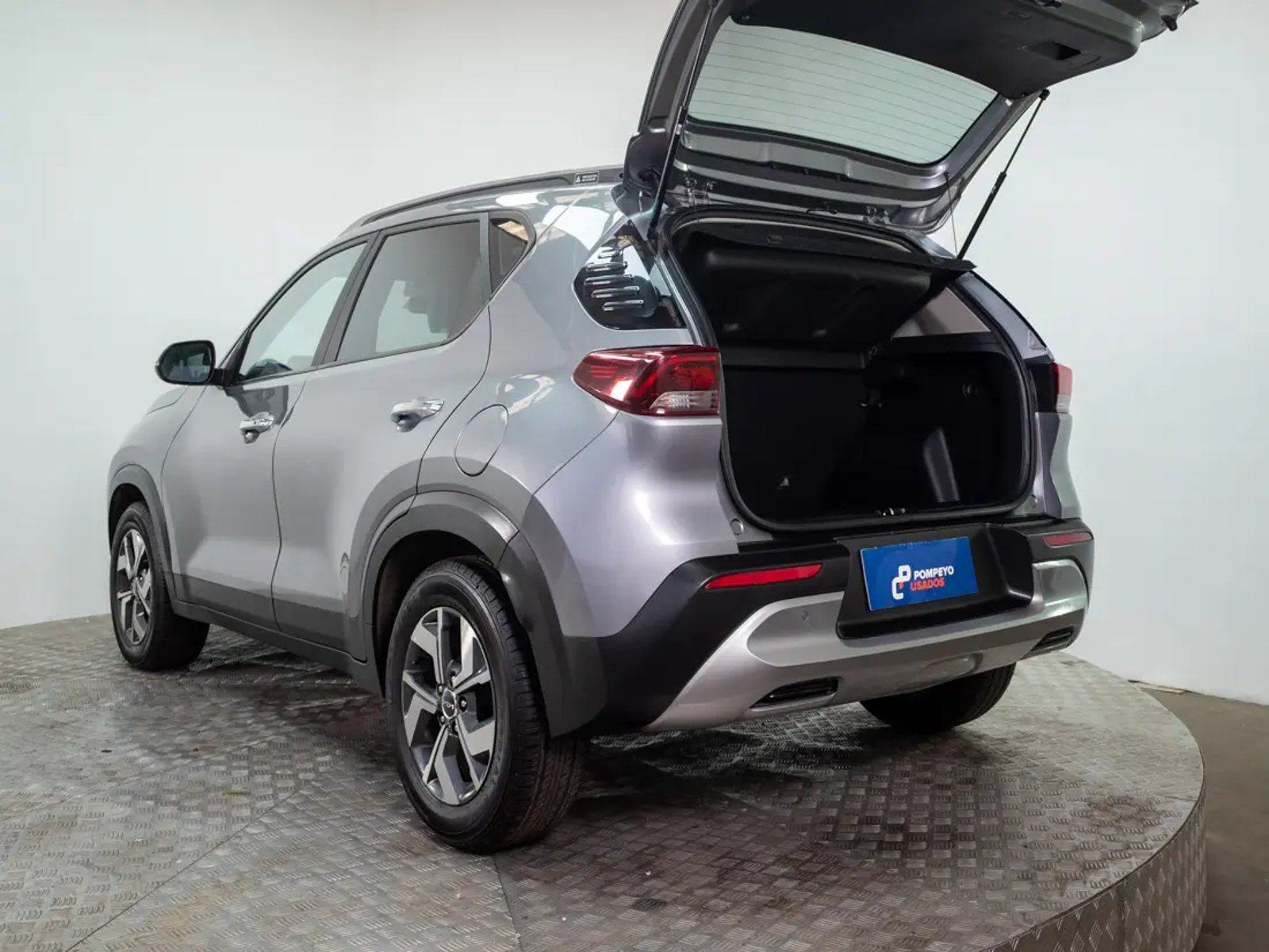 KIA SONET 2023 - Imagen 10 de 17