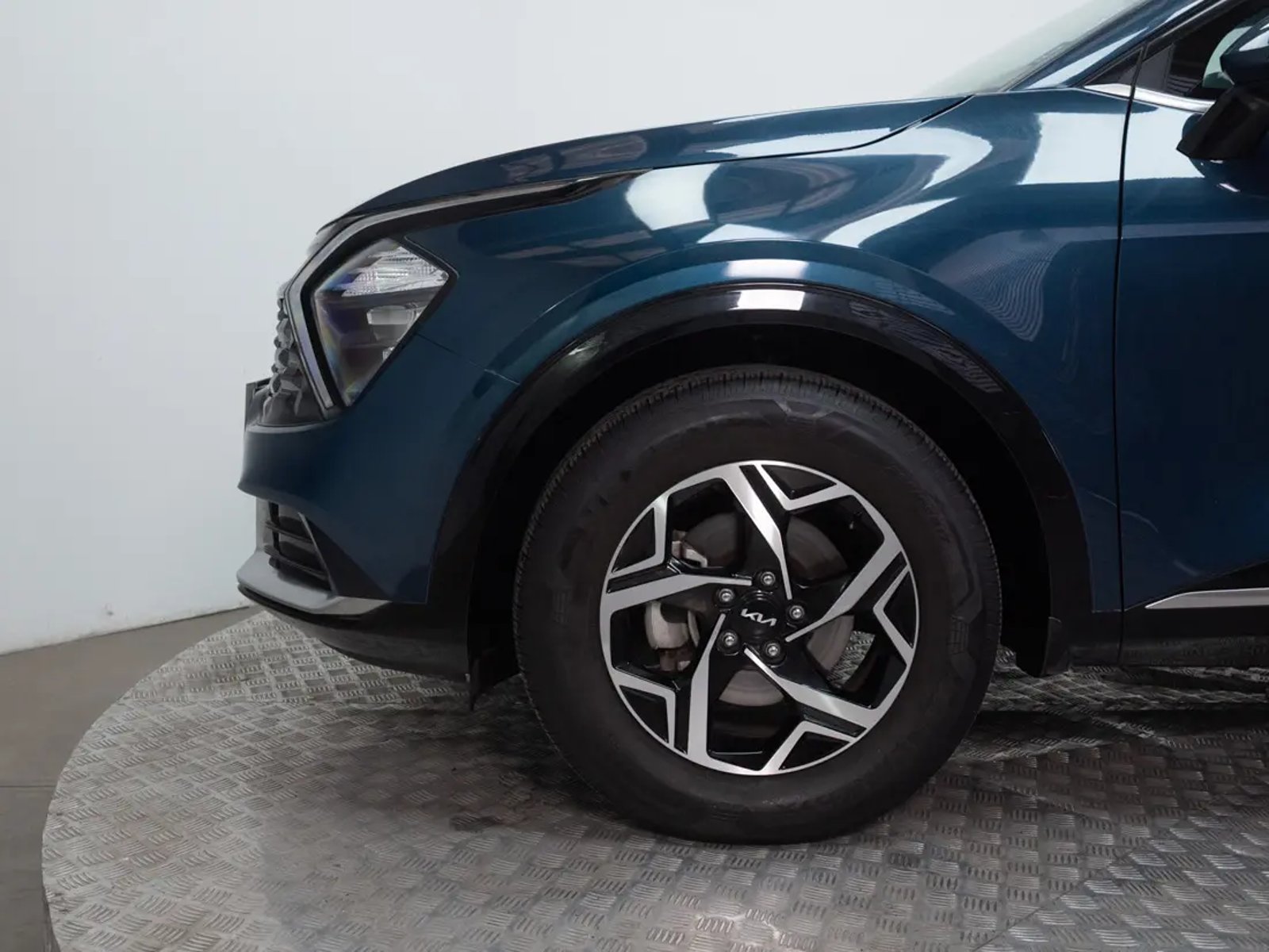 KIA SPORTAGE 2023 - Imagen 13 de 17